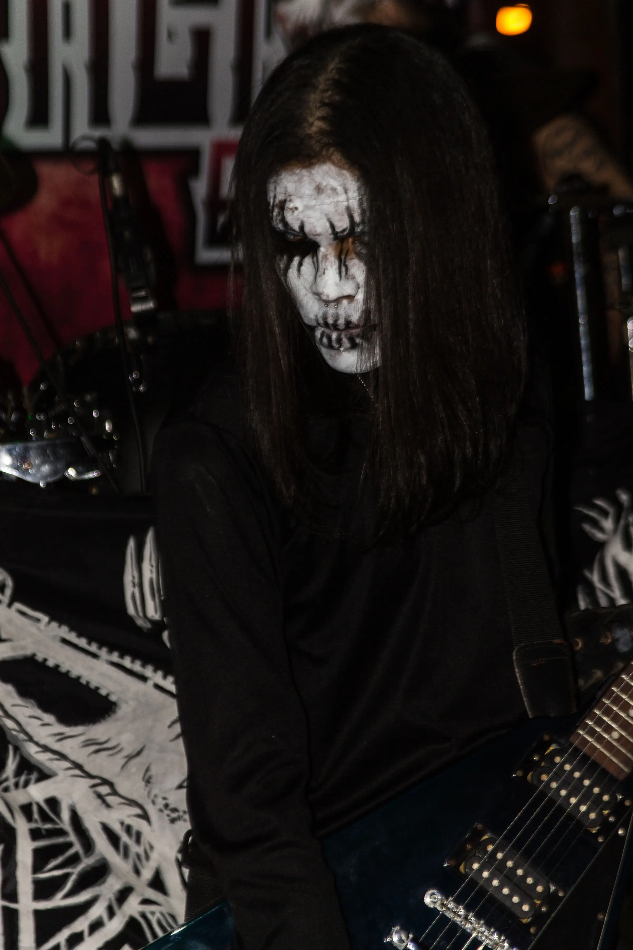 Nihiloss – Guitarrista Rítmico.